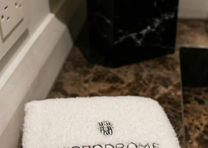 Hotel Hippodrome (adults Only)