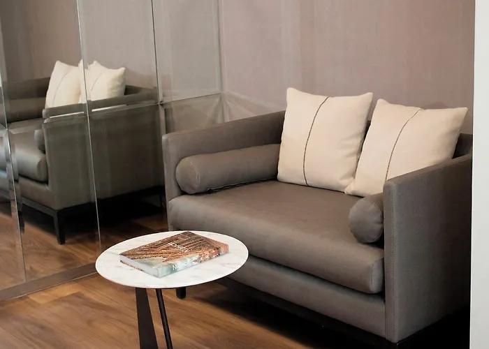 Hippodrome (adults Only) Hotel